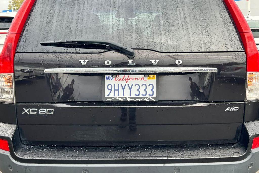 used 2012 Volvo XC90 car, priced at $10,999