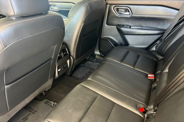 used 2021 Nissan Rogue car, priced at $24,977