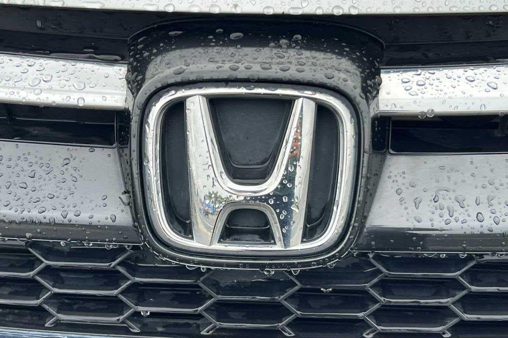used 2015 Honda CR-V car, priced at $15,999