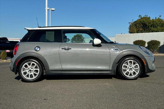 used 2017 MINI Hardtop car, priced at $15,977