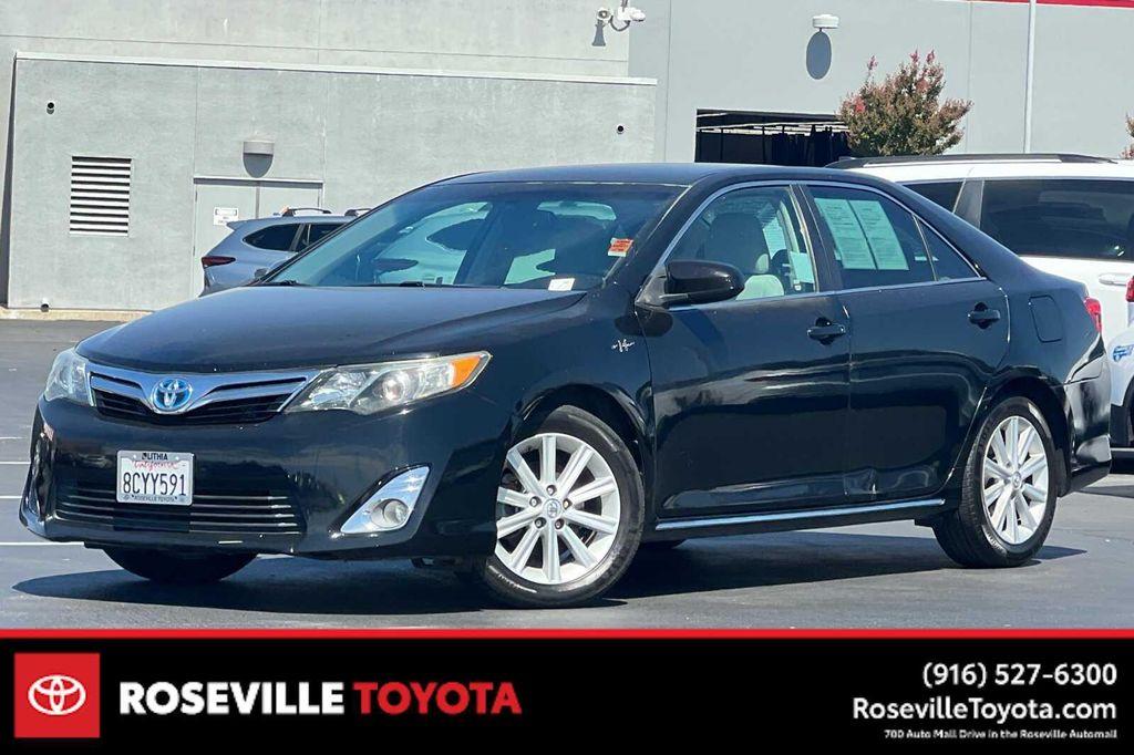 used 2014 Toyota Camry Hybrid car, priced at $9,977