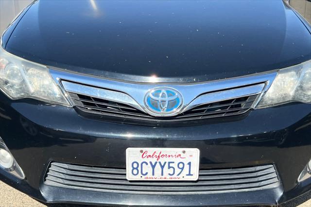 used 2014 Toyota Camry Hybrid car, priced at $10,999