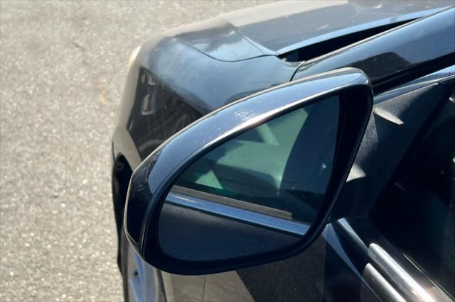 used 2014 Toyota Camry Hybrid car, priced at $10,999