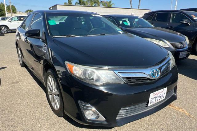 used 2014 Toyota Camry Hybrid car, priced at $10,999