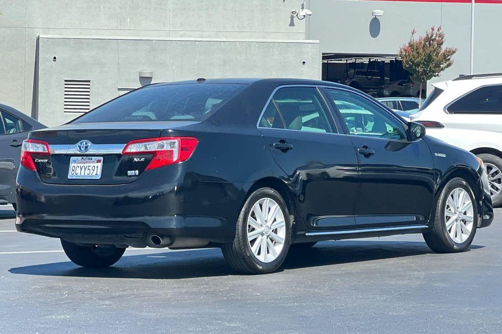 used 2014 Toyota Camry Hybrid car, priced at $9,977