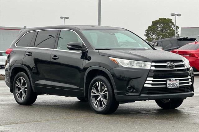 used 2018 Toyota Highlander car, priced at $21,999