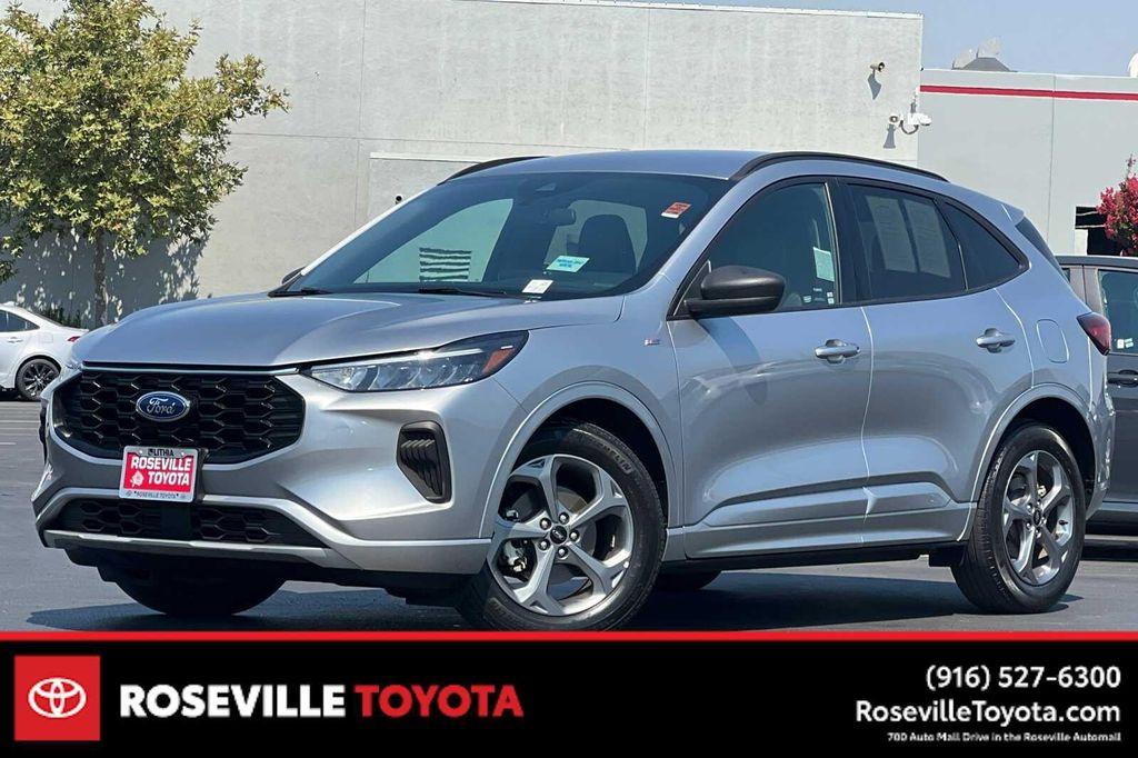 used 2023 Ford Escape car, priced at $21,977