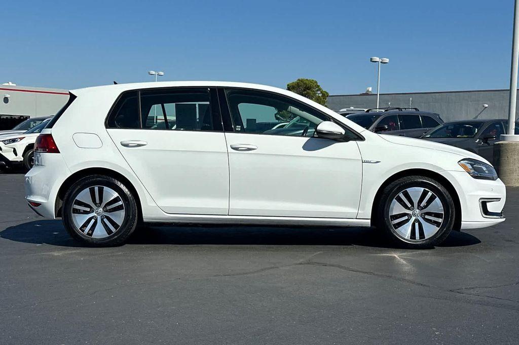 used 2015 Volkswagen e-Golf car, priced at $9,999