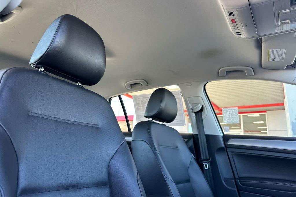used 2015 Volkswagen e-Golf car, priced at $9,999