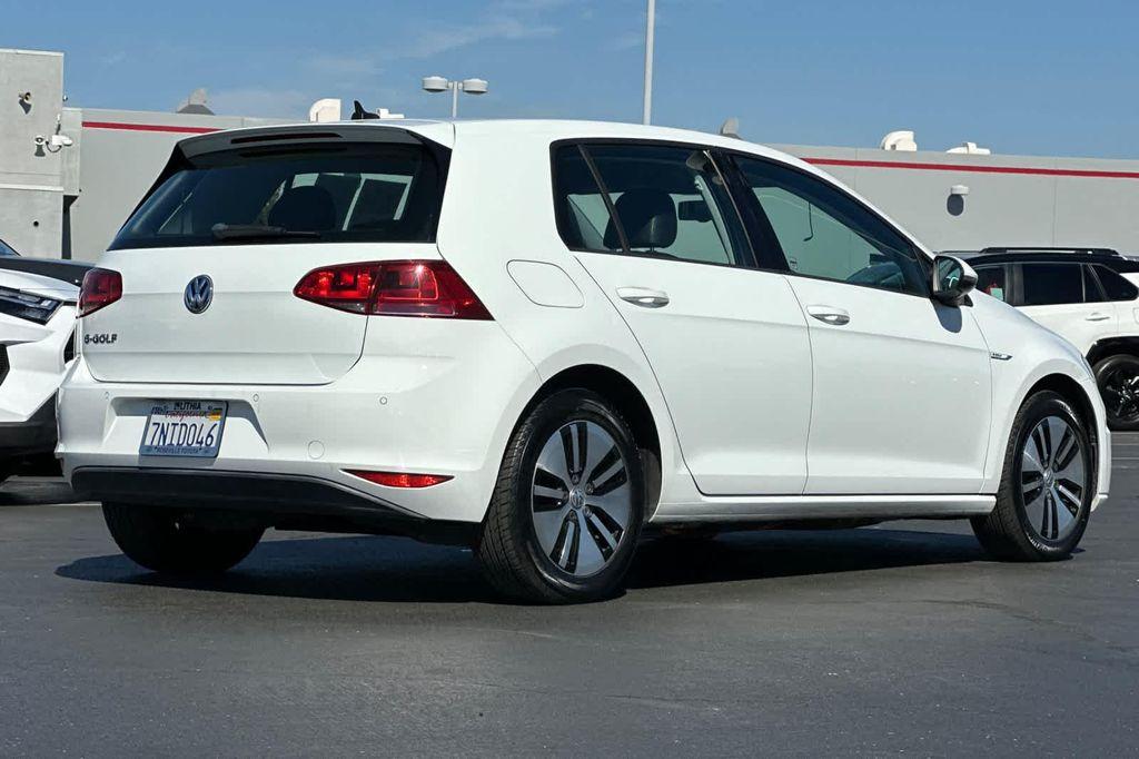 used 2015 Volkswagen e-Golf car, priced at $9,999