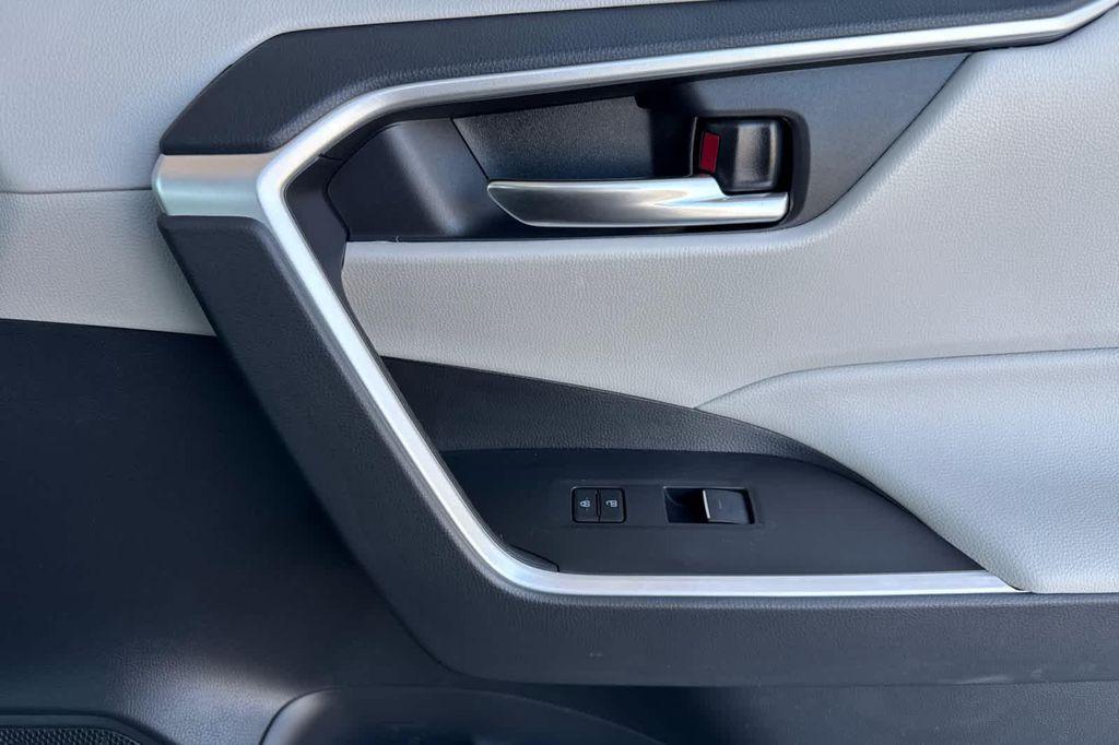 new 2025 Toyota RAV4 car, priced at $36,084