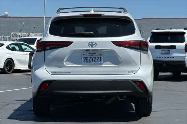 used 2023 Toyota Highlander car, priced at $36,977