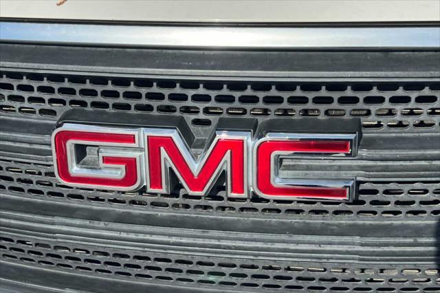 used 2015 GMC Acadia car, priced at $10,999