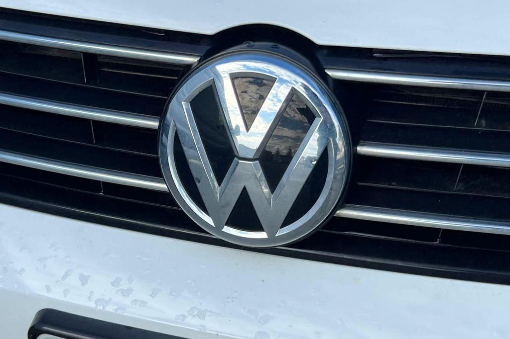 used 2017 Volkswagen Jetta car, priced at $10,999