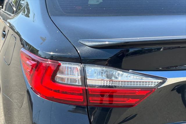 used 2018 Lexus ES 350 car, priced at $23,999