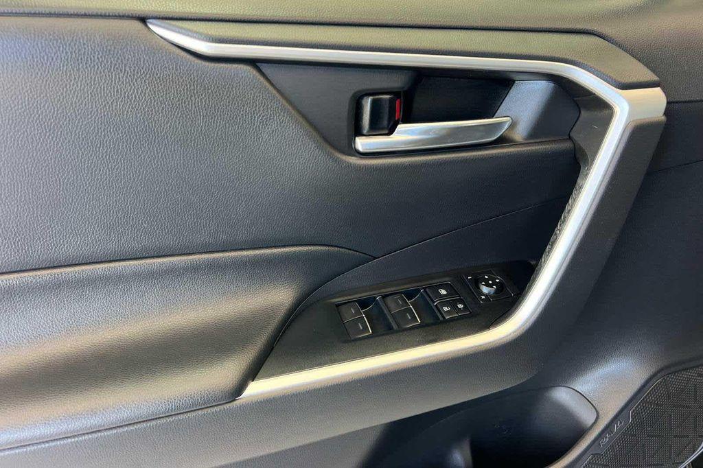 used 2022 Toyota RAV4 Hybrid car, priced at $33,977