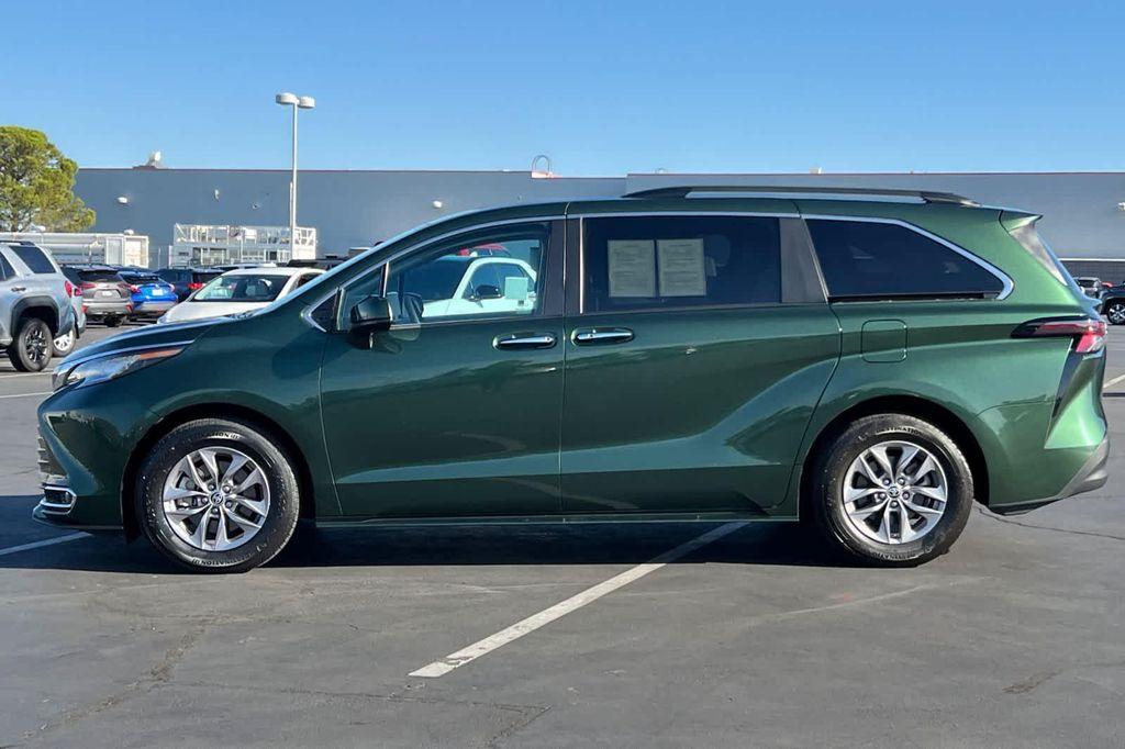 used 2023 Toyota Sienna car, priced at $40,999