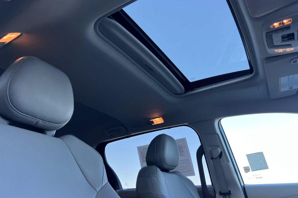 used 2023 Toyota Sienna car, priced at $40,999