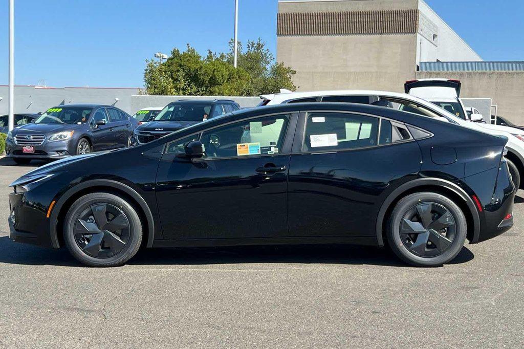 new 2026 Toyota Prius Plug-In Hybrid car, priced at $35,213