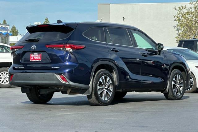used 2022 Toyota Highlander car, priced at $35,977