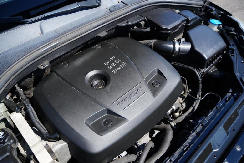 used 2017 Volvo XC60 car, priced at $11,869