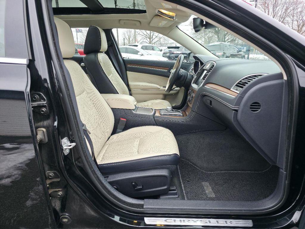 used 2016 Chrysler 300C car