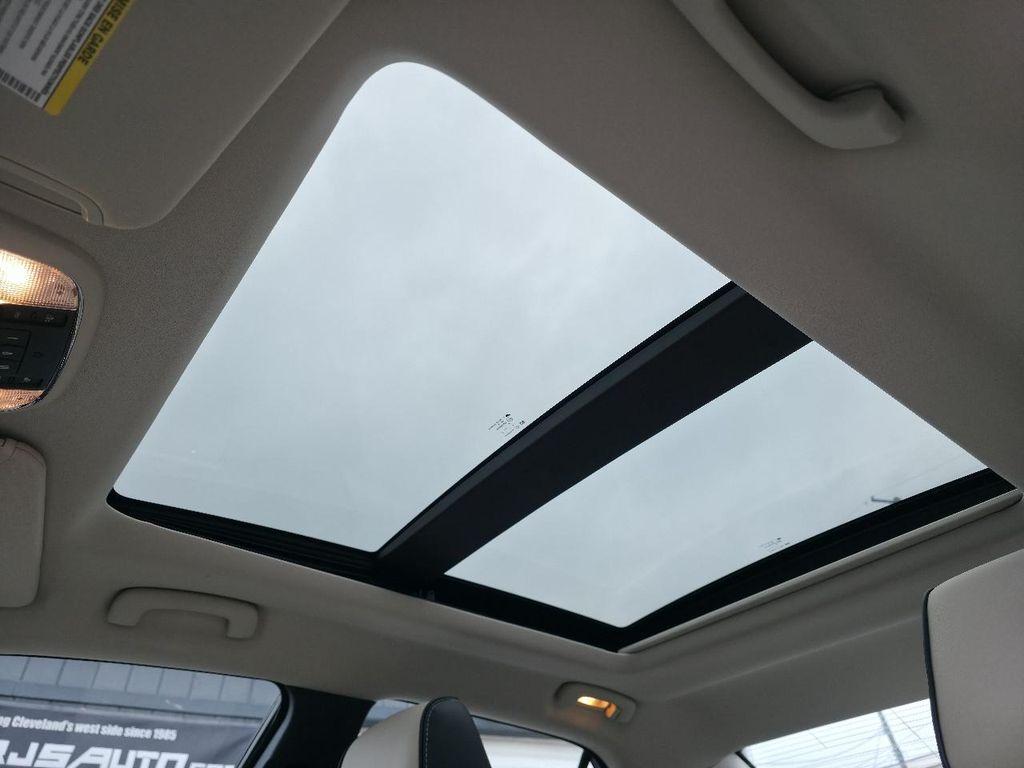 used 2016 Chrysler 300C car