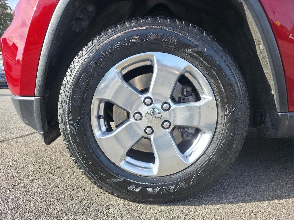 used 2011 Jeep Grand Cherokee car, priced at $9,987