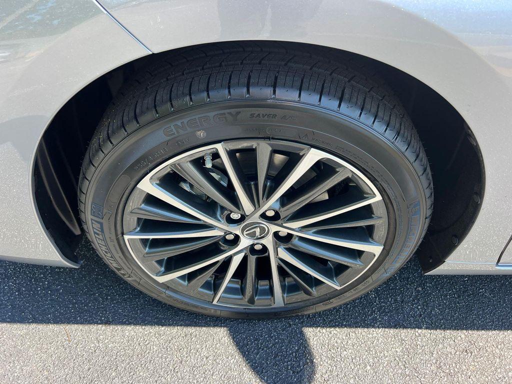 new 2025 Lexus ES 350 car, priced at $50,524