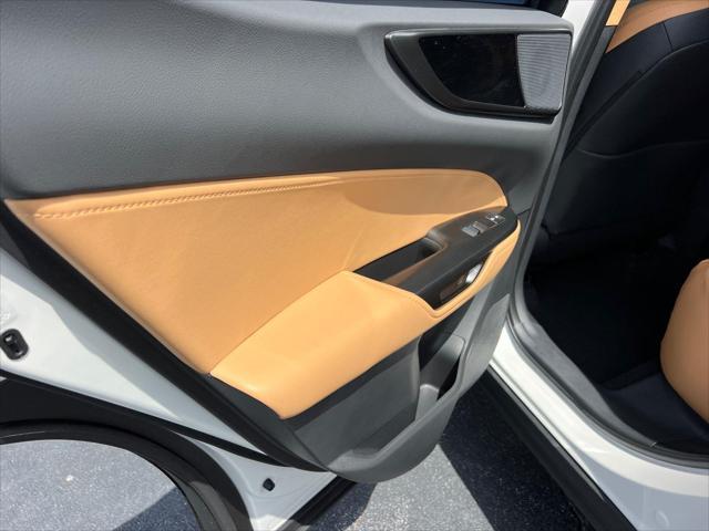 new 2025 Lexus NX 250 car, priced at $43,115