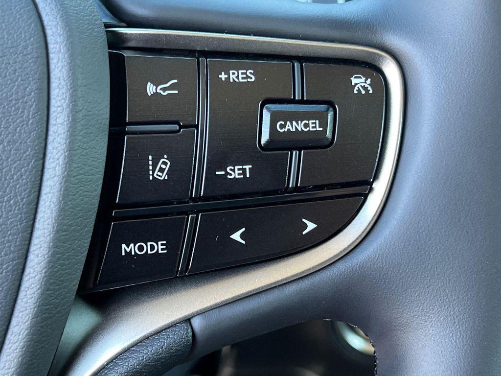 new 2025 Lexus ES 350 car, priced at $47,734