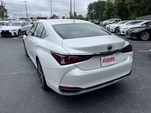 new 2024 Lexus ES 250 car, priced at $48,620