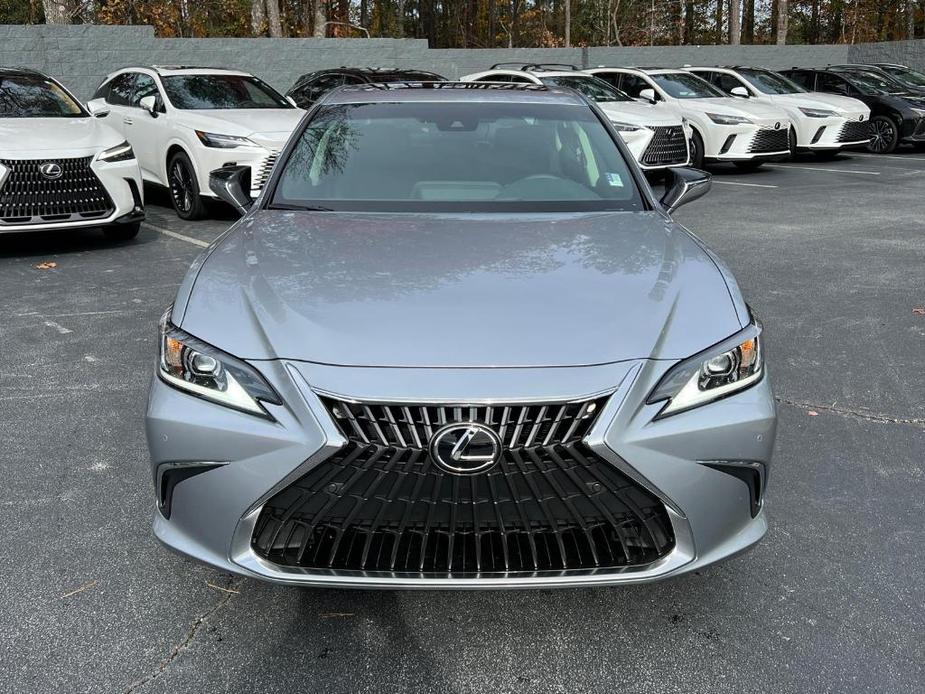 new 2025 Lexus ES 350 car, priced at $48,620