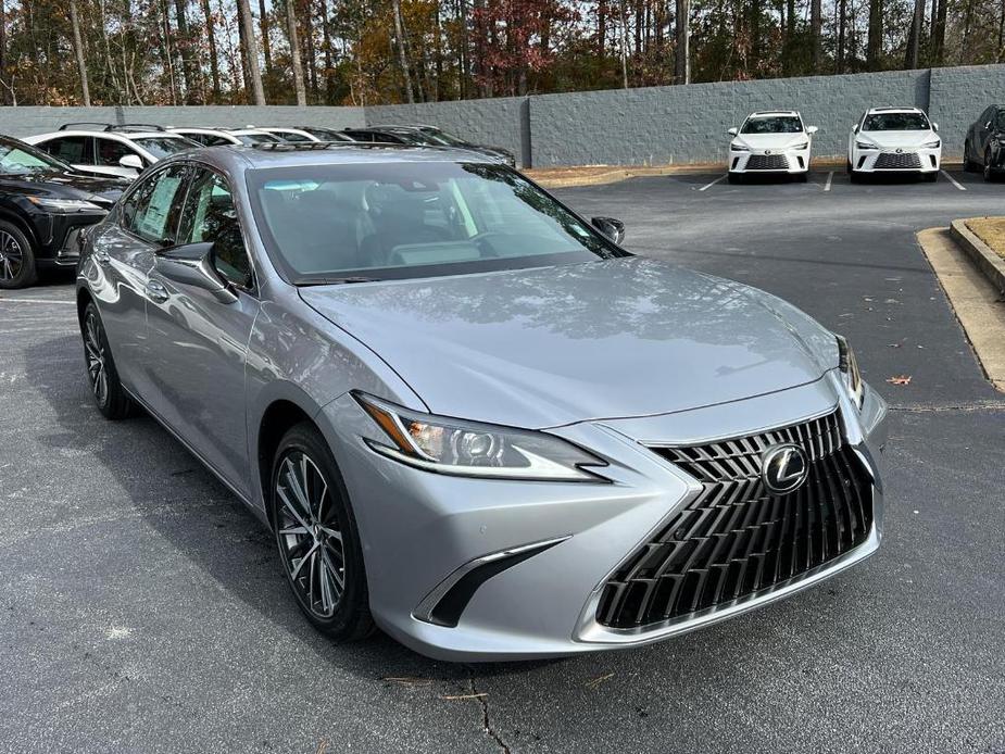 new 2025 Lexus ES 350 car, priced at $48,620