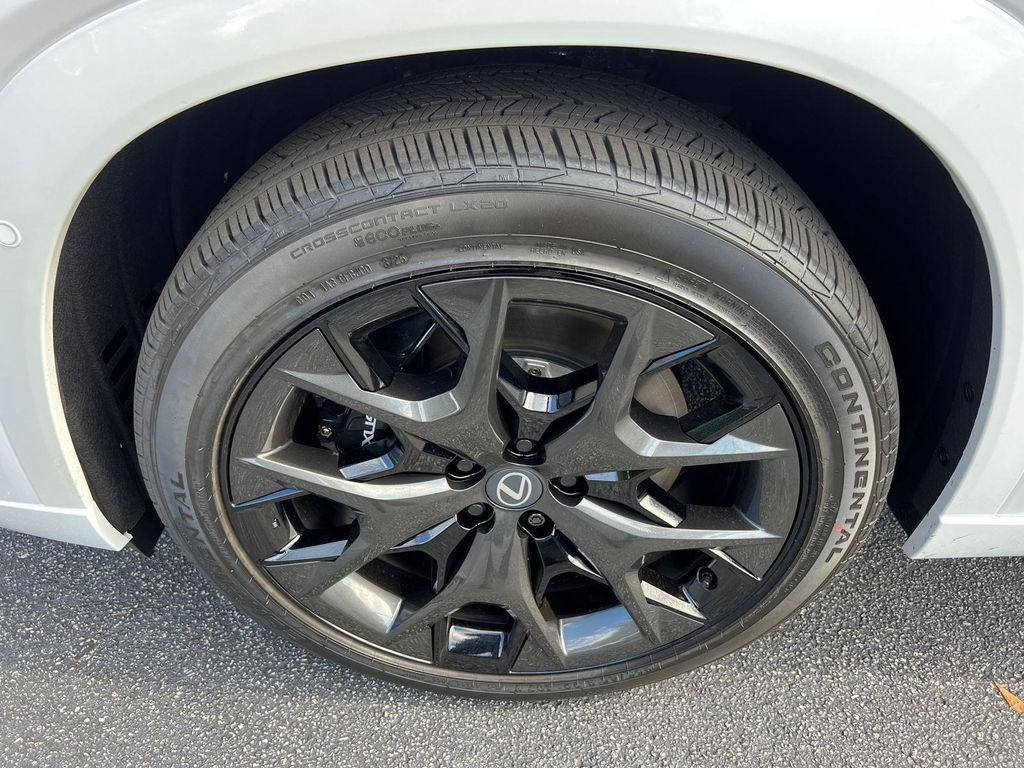 new 2026 Lexus TX 500h car, priced at $75,182