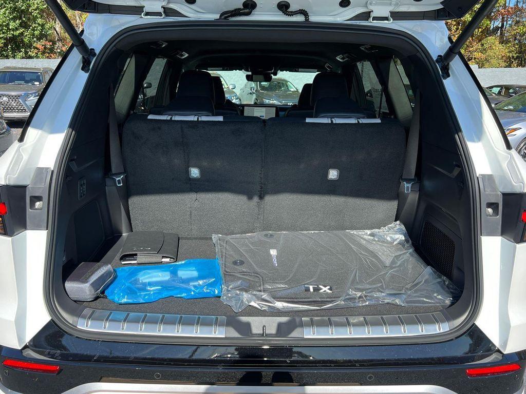 new 2026 Lexus TX 500h car, priced at $77,446