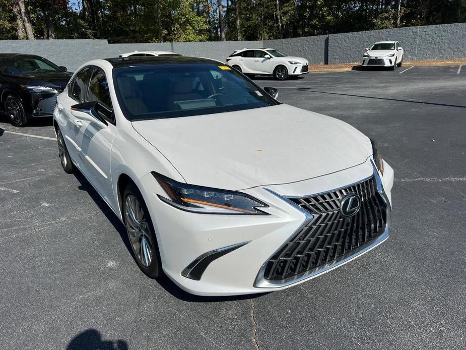 used 2022 Lexus ES 350 car, priced at $41,491