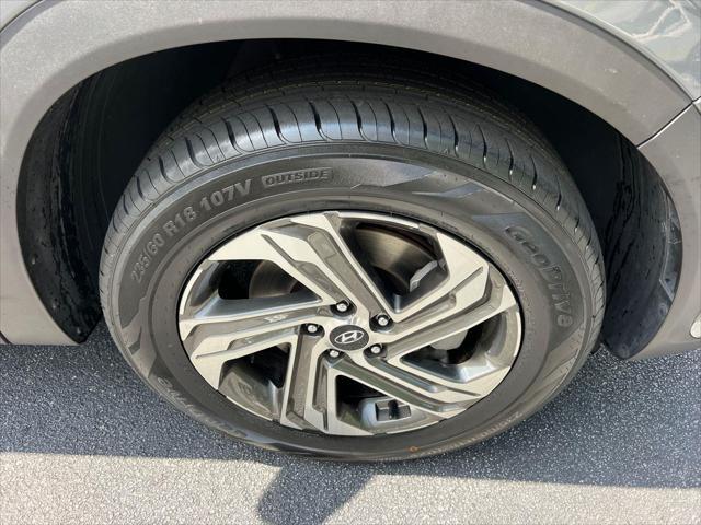used 2022 Hyundai Santa Fe car, priced at $23,980