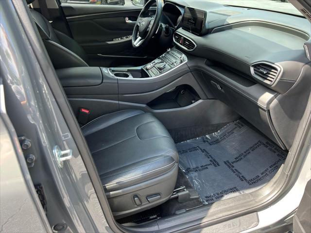 used 2022 Hyundai Santa Fe car, priced at $23,980