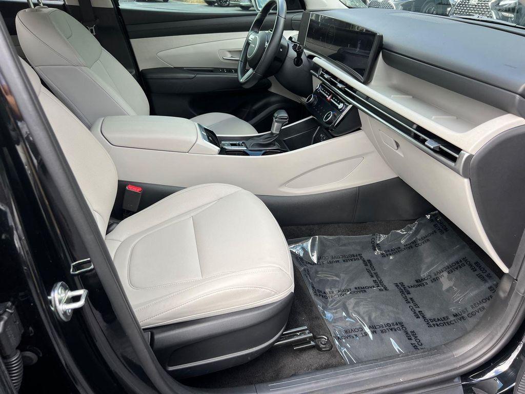 used 2025 Hyundai Tucson car, priced at $29,900