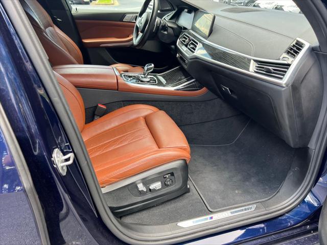 used 2022 BMW X7 car, priced at $55,990