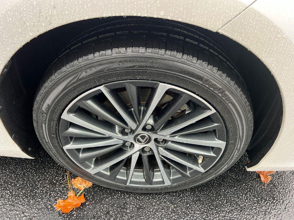 used 2022 Lexus ES 350 car, priced at $35,590