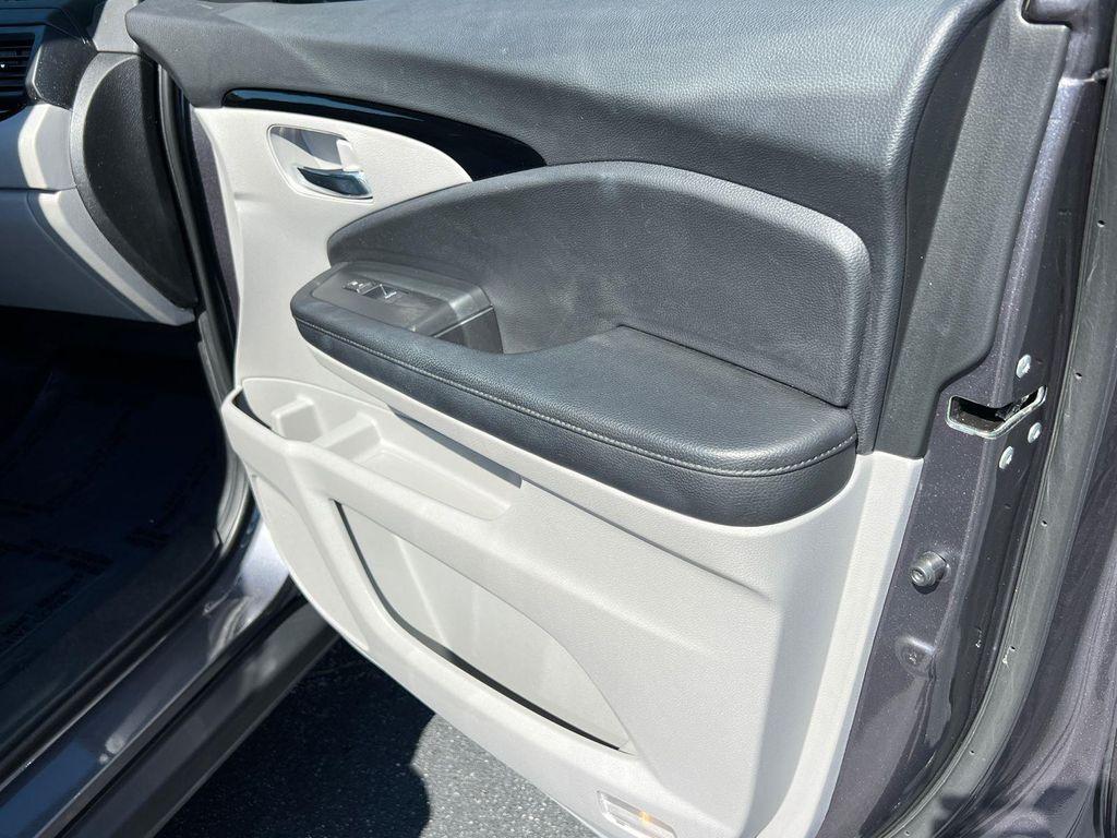 used 2021 Honda Pilot car, priced at $24,990