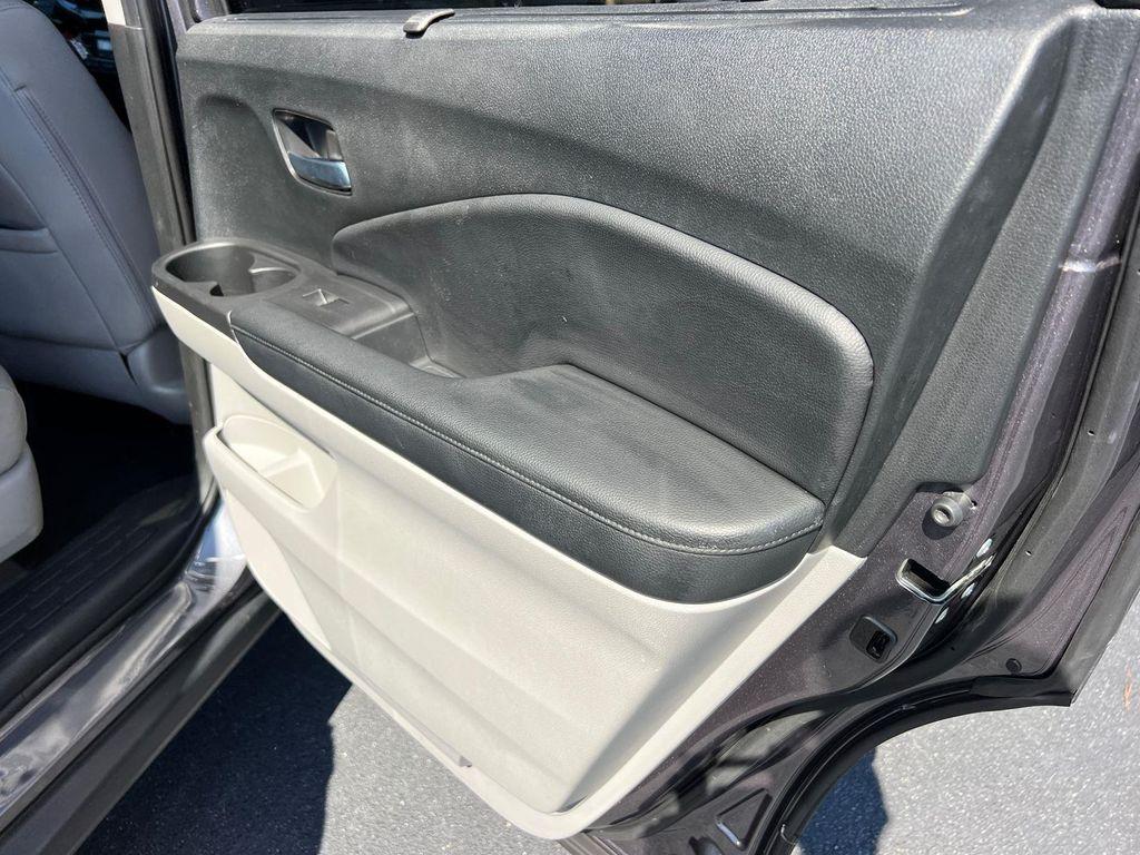 used 2021 Honda Pilot car, priced at $24,990