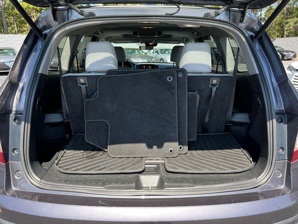 used 2021 Honda Pilot car, priced at $24,990