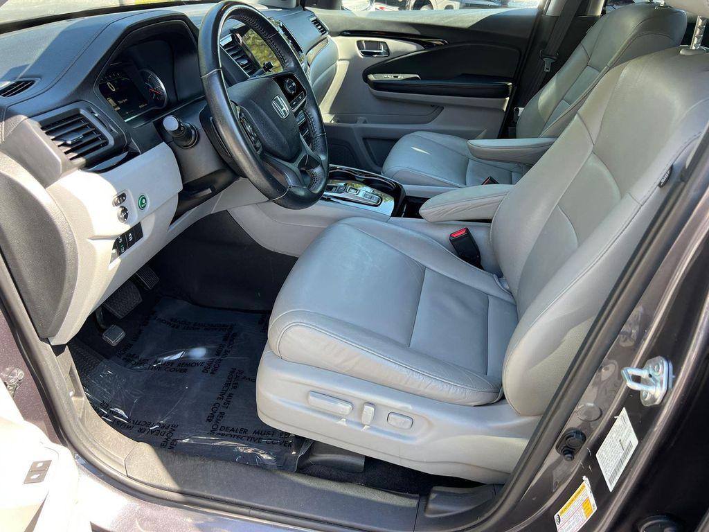 used 2021 Honda Pilot car, priced at $24,990