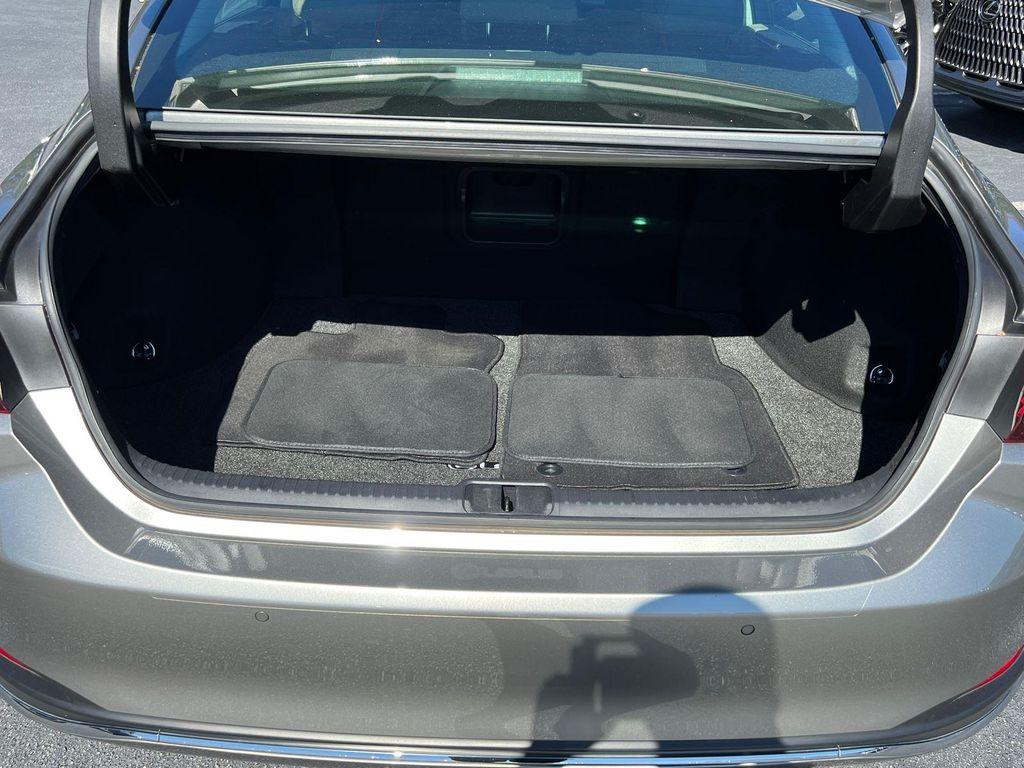 used 2021 Lexus ES 300h car, priced at $35,595