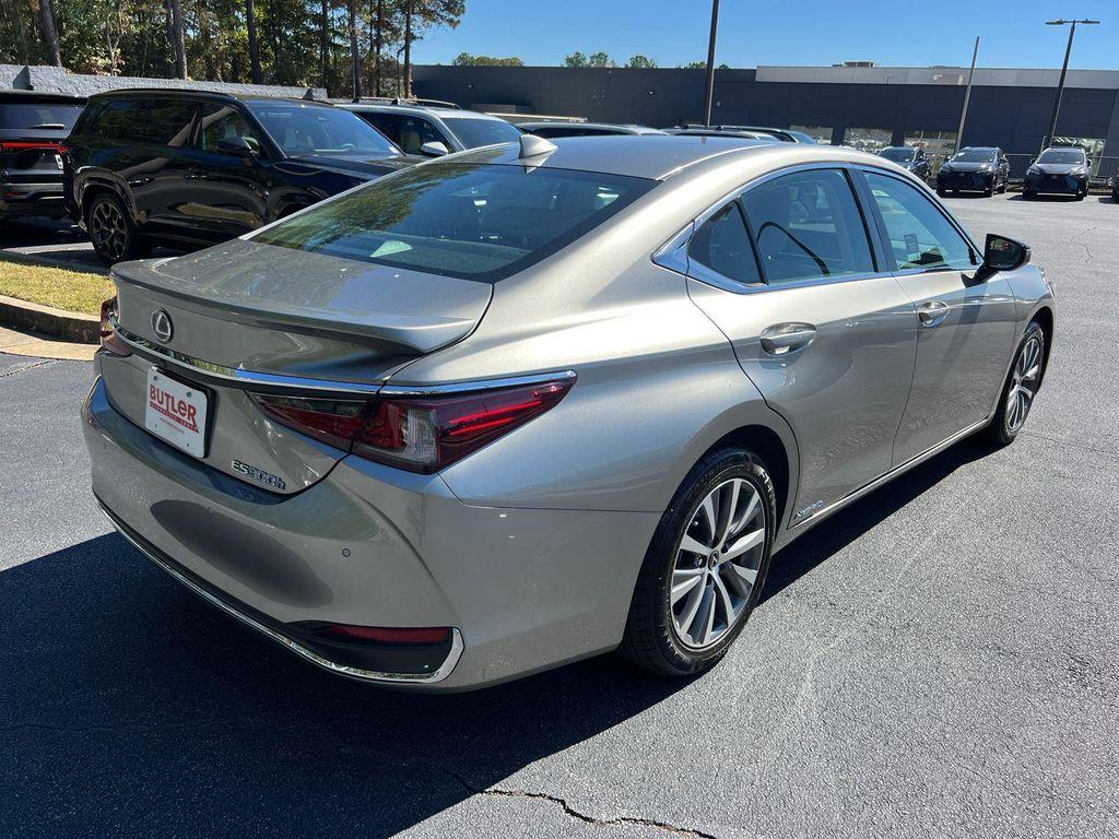 used 2021 Lexus ES 300h car, priced at $35,595