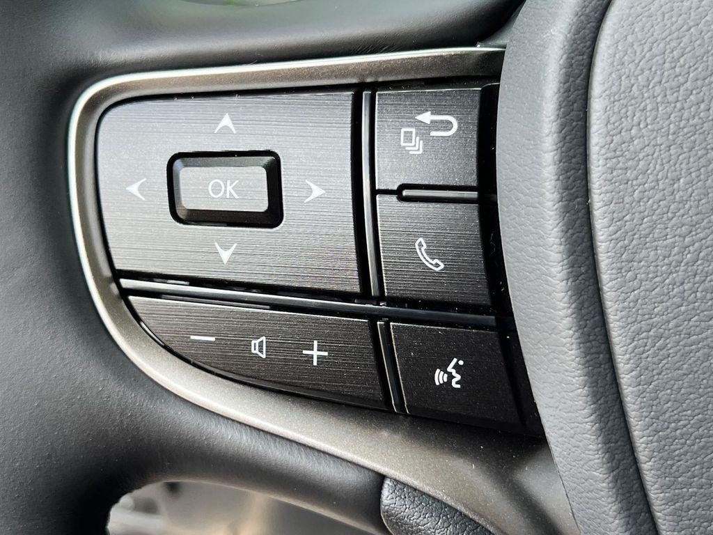 new 2025 Lexus ES 350 car, priced at $48,839