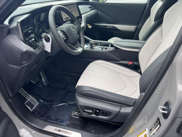 new 2025 Lexus TX 500h car, priced at $73,080